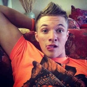 Meet your Posher, Christian